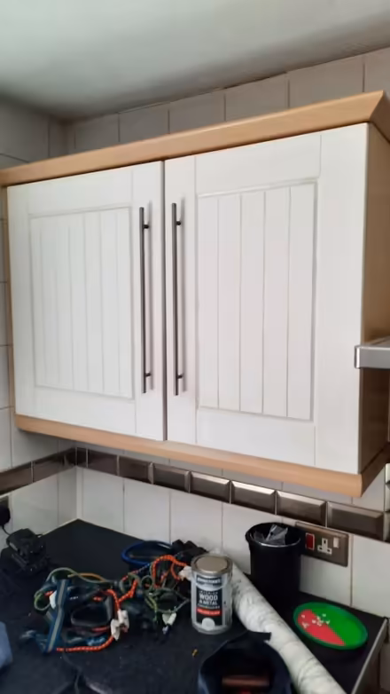 Photo of free Kitchen cupboards (LU5 5) #3