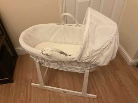 Photo of free Moses basket (Irthlingborough NN9) #1