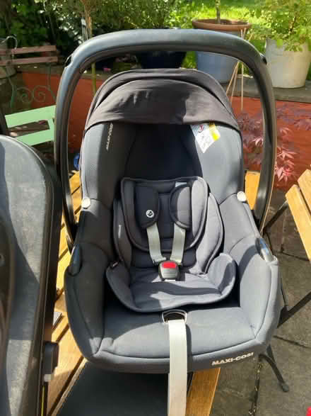 Photo of free Maxi -Cosi Infants Car Seat (Hereford St, Presteigne) #3