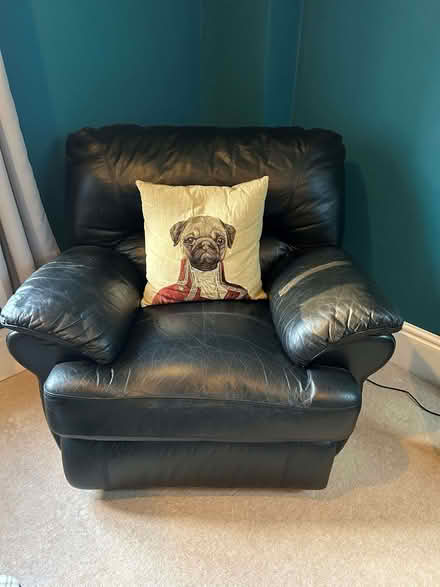 Photo of free 2 x 1 chairs & 1 x 2 seater sofa (Harmer Hill SY4) #3