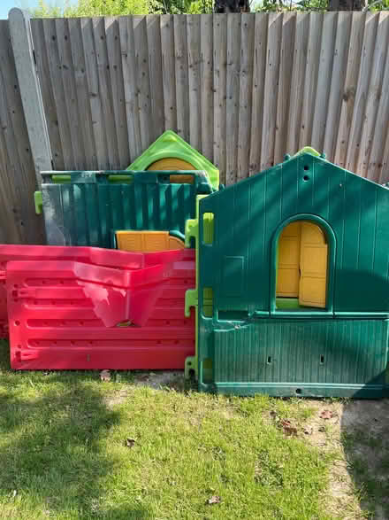 Photo of free Little tikes children’s play house (Petts Wood BR5) #1