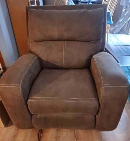 Photo of free Power Recliner (East side near Piggly store) #1