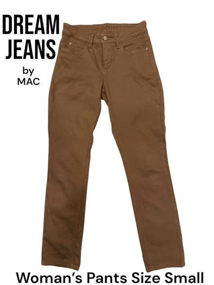 Photo of free Dream Jeans Woman’s Pants (Brooklyn Storage) #1