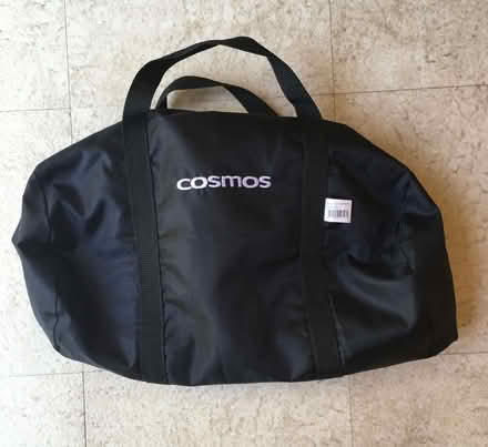 Photo of free Cosmos car dust sheet (Avening GL8) #1
