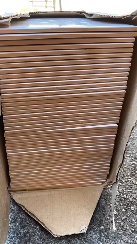 Photo of free White wall tiles (DE72) #2