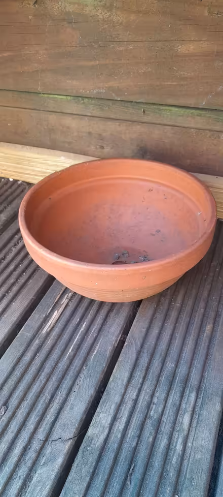 Photo of free Small, shallow clay pot (CO11) #1