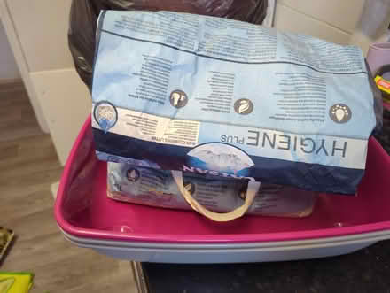 Photo of free Littler and trays (Wollaton NG8) #1