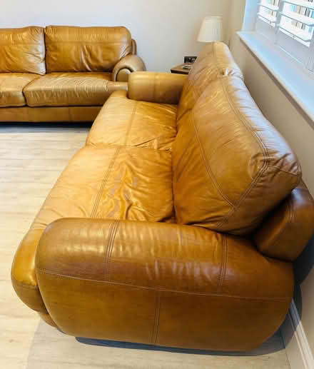 Photo of free 3 seater sofa (Chinnor OX39) #1