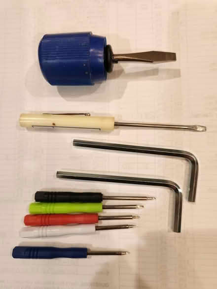 Photo of free Mini Screwdrivers (Bowie) #1