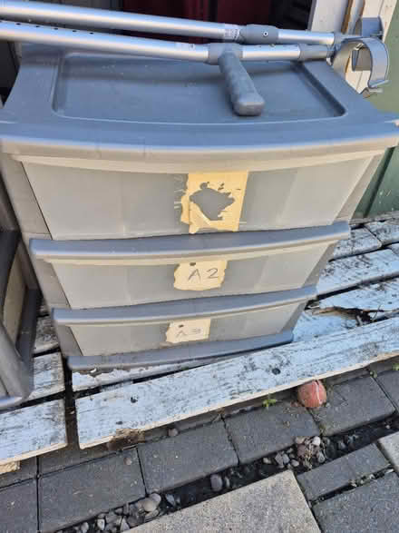 Photo of free Plastic draws (M41) #3
