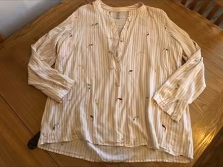 Photo of free Woman’s clothes size 16 (Cheshunt En8) #3