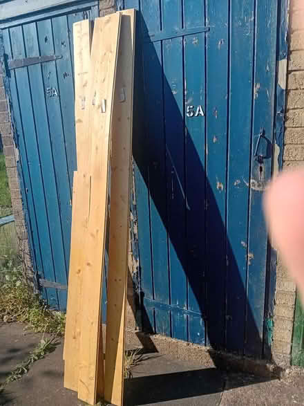 Photo of free 4 Flatboard wood (LE77AD) #1