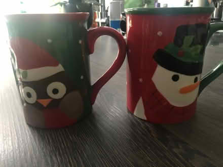 Photo of free Large Christmas mygs (WD17 Cassiobury Est) #1