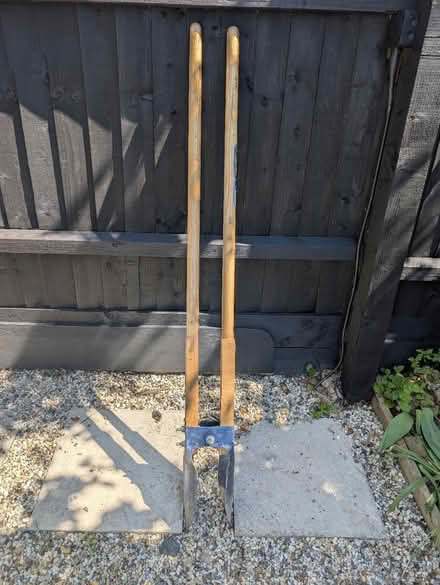 Photo of free Post hole digger (CB4) #1