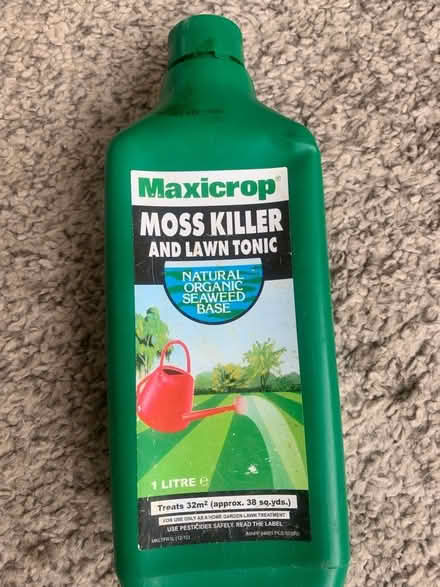 Photo of free Lawn feed & moss killer (Seaside BN23) #1