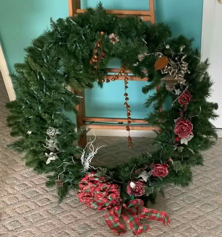 Photo of free Large Xmas Wreath (Langhorne-Middletown Township) #1