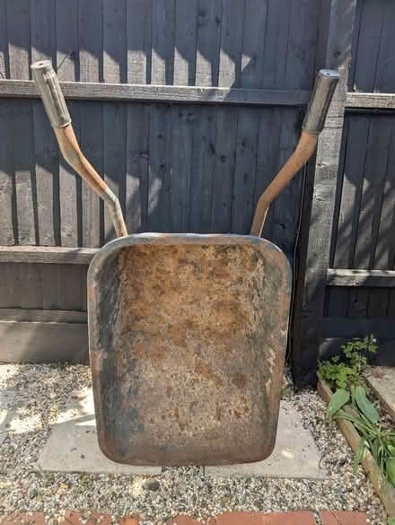 Photo of free Used wheelbarrow (CB4) #3