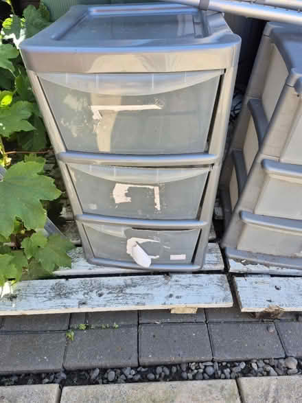Photo of free Plastic draws (M41) #2