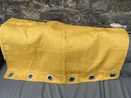 Photo of free Yellow curtains (Barry CF62) #1
