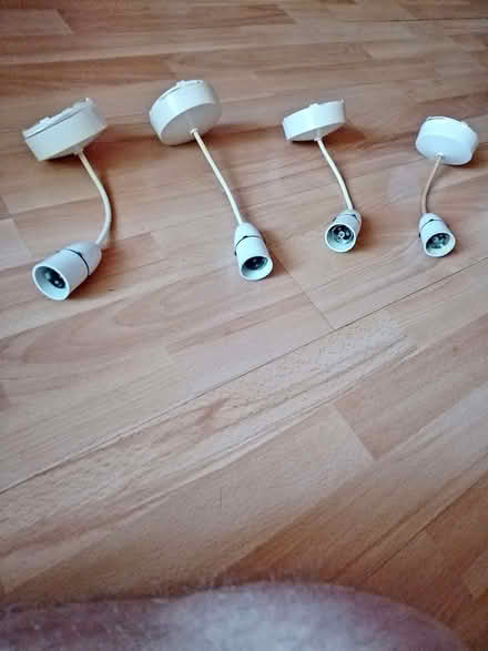 Photo of free ROSE LIGHT FITTINGS x 4 (Warstock B14) #2
