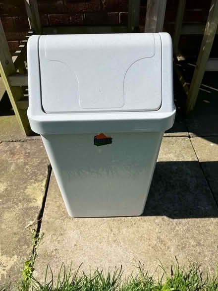 Photo of free Small bin (Ware SG12) #1
