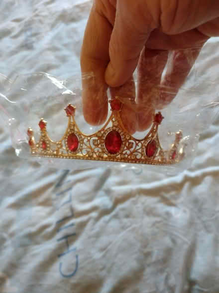 Photo of free Tiara (South Ockendon RM15) #1