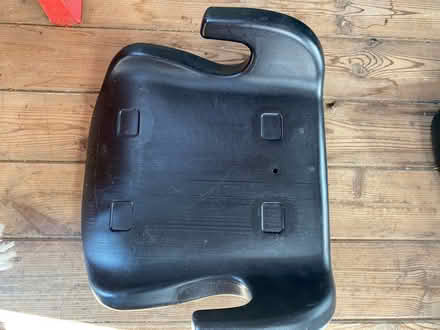 Photo of free 2 booster seats (Stanmore HA7) #2