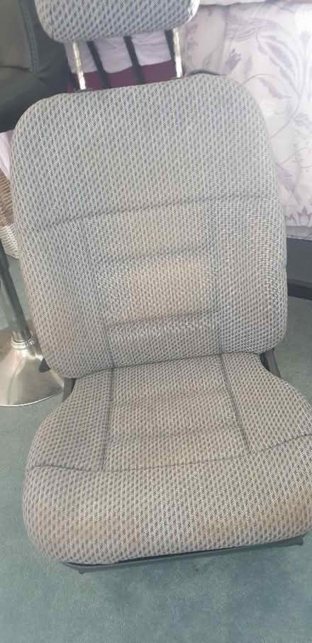 Photo of free 2 x old car seats. (Glenburn PA2) #1
