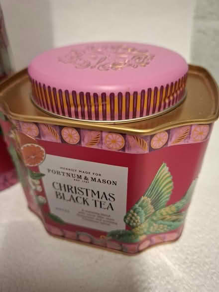 Photo of free Fortnum & Mason empty tins (Peachcroft OX14) #2