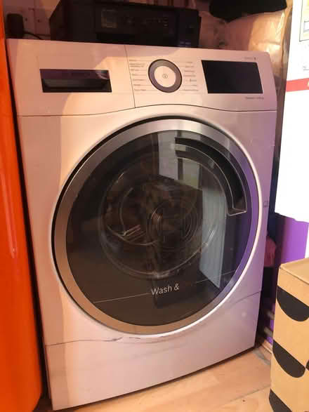 Photo of free Bosch washer/dryer machine (Fulham/Hammersmith border:W6) #1