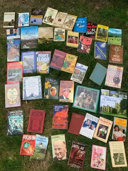 Photo of free Books (AL2 / SG6) #3