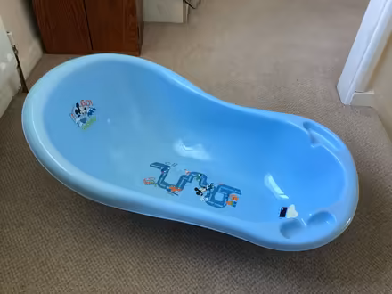 Photo of free Baby bathtub (Mealsgate CA7) #1