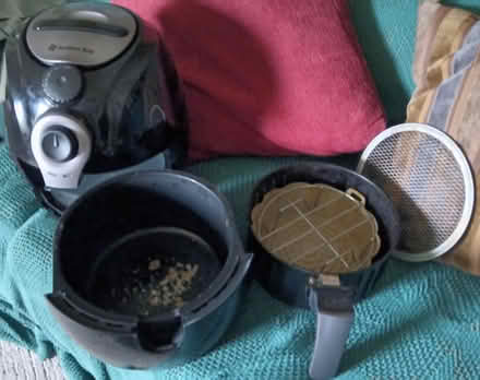 Photo of free Air fryer (Magnolia 98199) #4