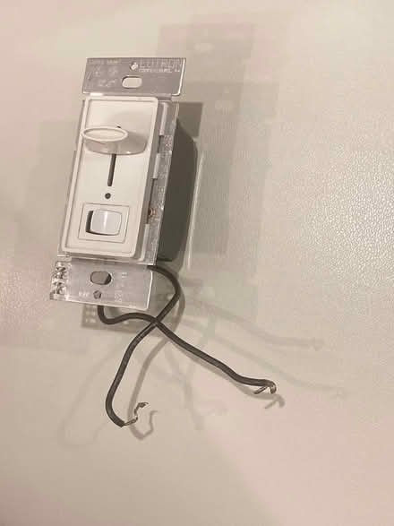 Photo of free Lutron dimmer (somewhat old) (Dupont Circle) #1