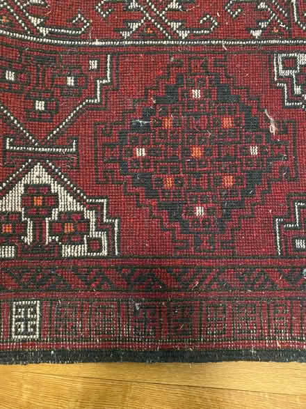 Photo of free Deep red oriental rug (Nr Fresh Pond & Mt Auburn Cem.) #4
