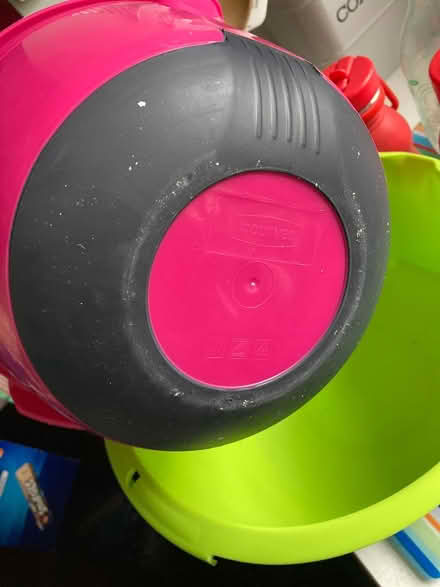 Photo of free Nesting plastic mixing bowls (Eltham, SE9) #3