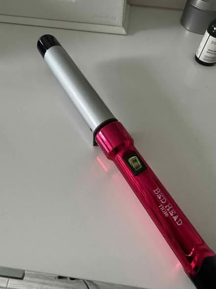 Photo of free Bedhead Curling Wand (5/Haggerty) #1