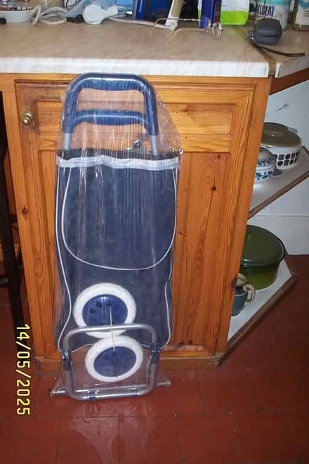 Photo of free shopping trolley (waterloo, liverpool) #1