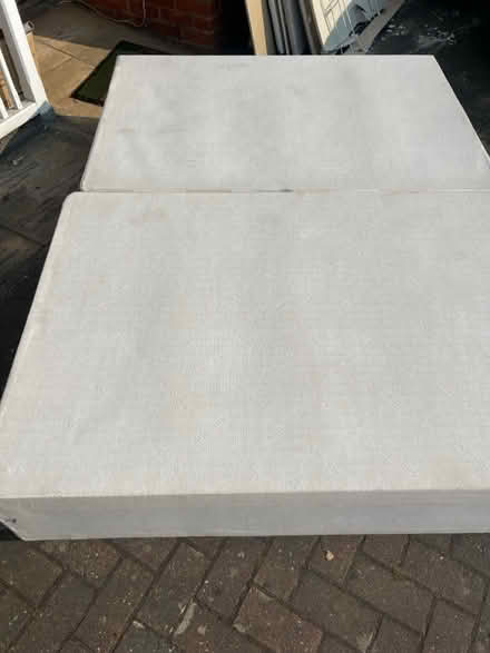 Photo of free Bed base double (SE14) #1