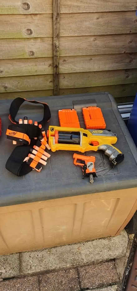 Photo of free Nerf guns and belt (GU21) #1