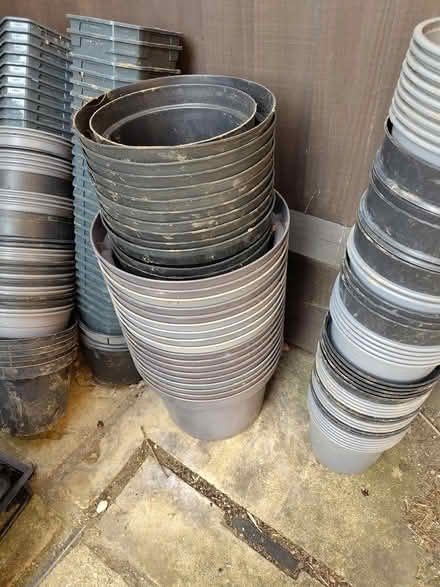 Photo of free Plant pots (South Hitchin, SG4 9) #1