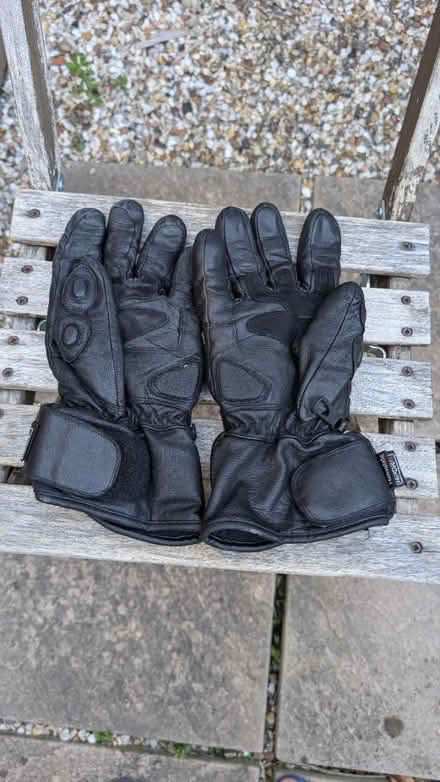Photo of free Motorcycle gloves (RG1, reading) #1