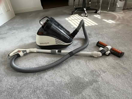 Photo of free Morphy Richards Vacuum Cleaner (Leeds City Centre LS3) #1