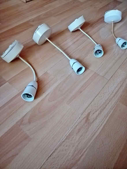 Photo of free ROSE LIGHT FITTINGS x 4 (Warstock B14) #1