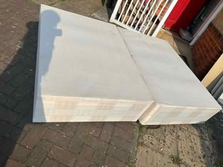 Photo of free Bed base double (SE14) #2