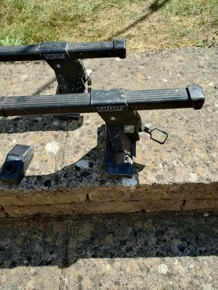 Photo of free Thule square section roof bars (GU14) #3