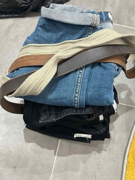 Photo of free Men Mix t-shirts/trousers (SM6) #1