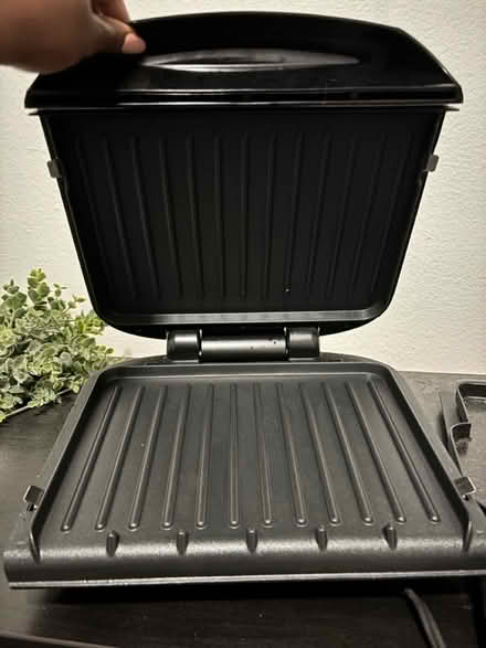 Photo of free George Foreman grill (Upper Manhattan) #2