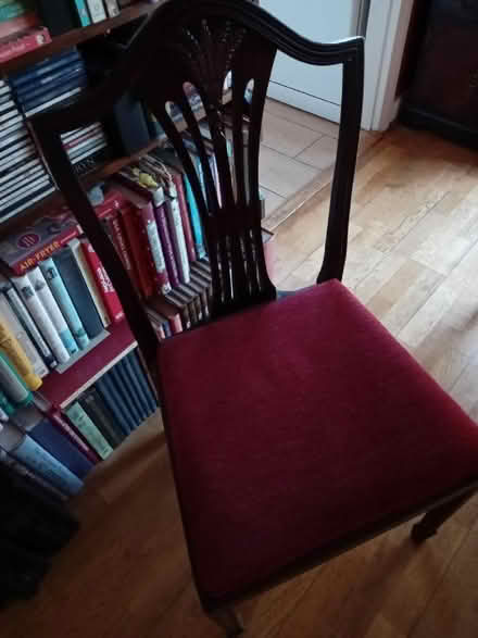 Photo of free Round dining table and chairs (Bowerham LA1) #1