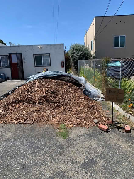 Photo of free Lots of Free Mulch (6062 Bernhard Ave. Richmond) #1
